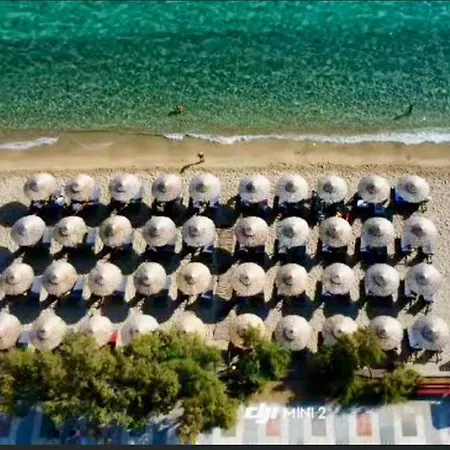 Seaside Christina Apartament *